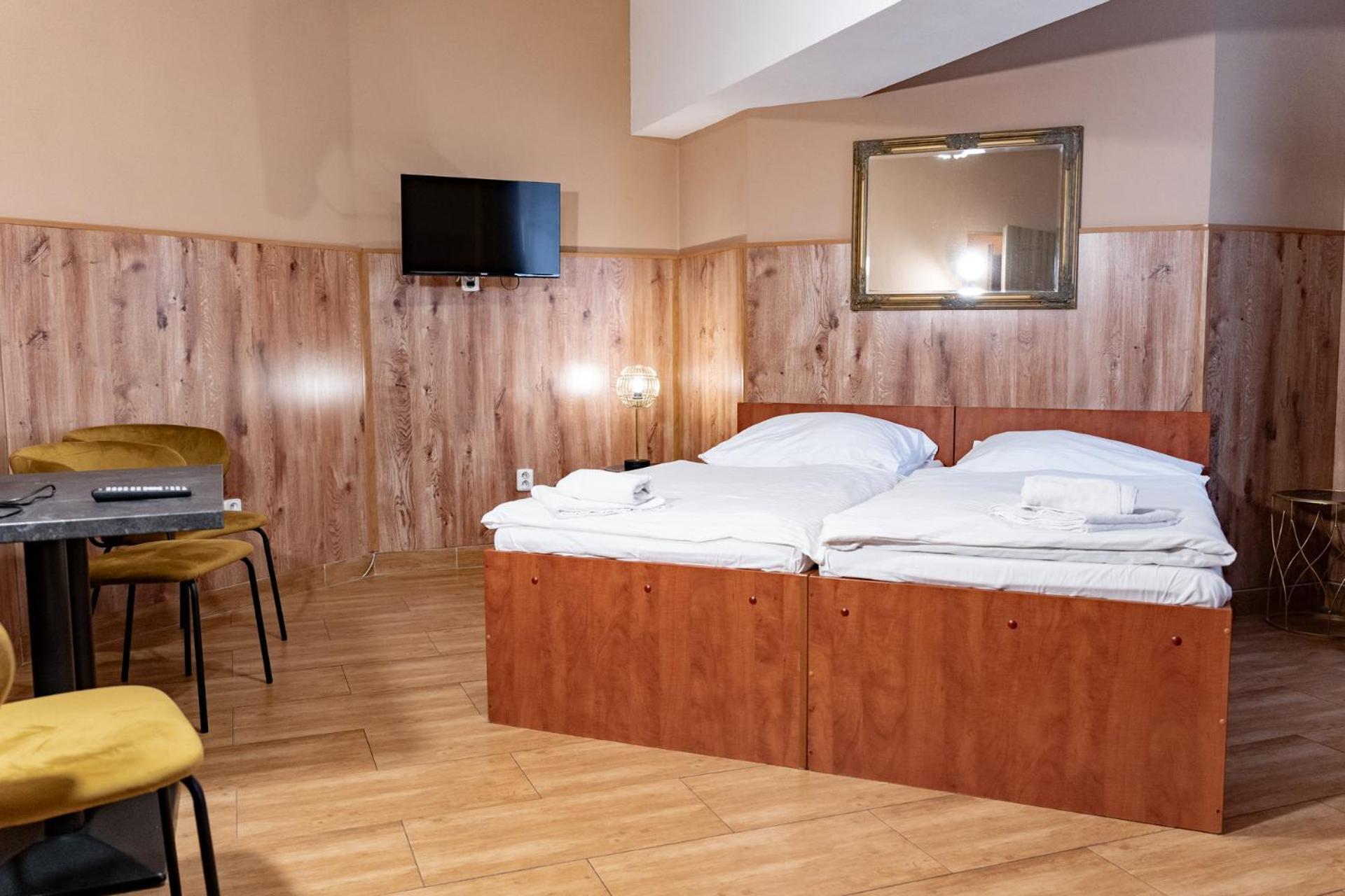 Hotel Taurus Ostrawa Zewnętrze zdjęcie