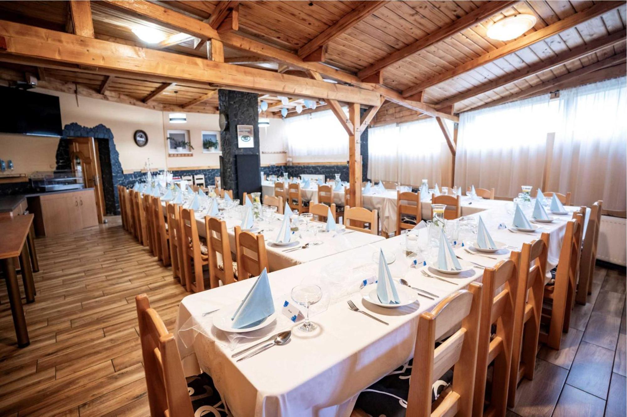 Hotel Taurus Ostrawa Zewnętrze zdjęcie