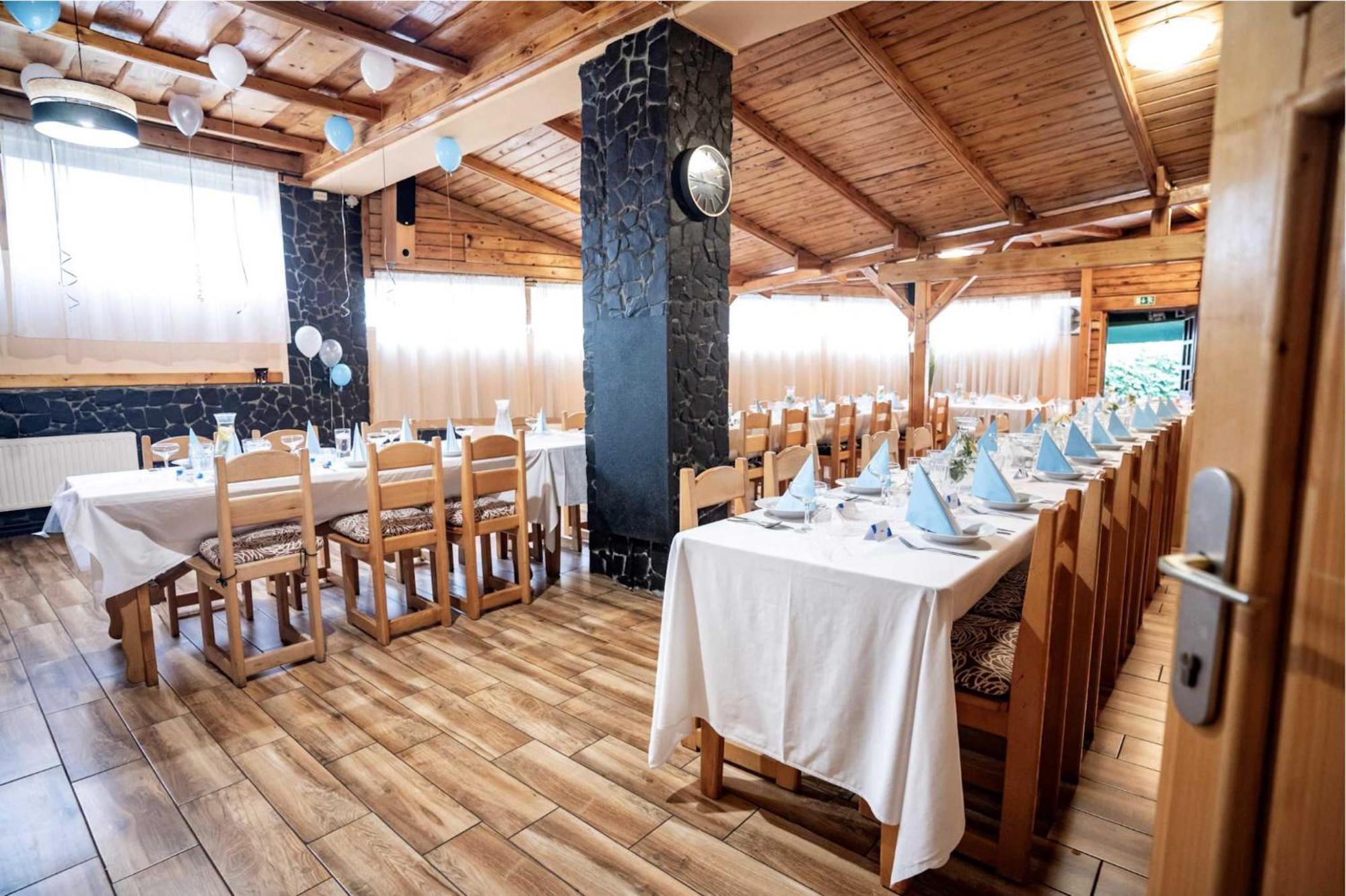 Hotel Taurus Ostrawa Zewnętrze zdjęcie