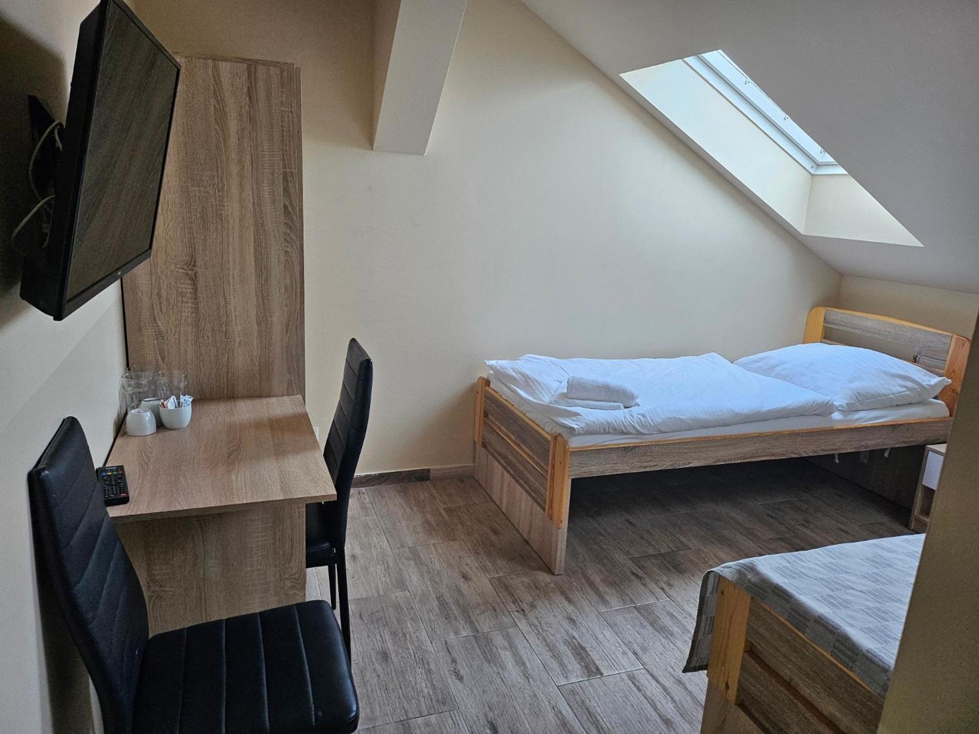 Hotel Taurus Ostrawa Zewnętrze zdjęcie
