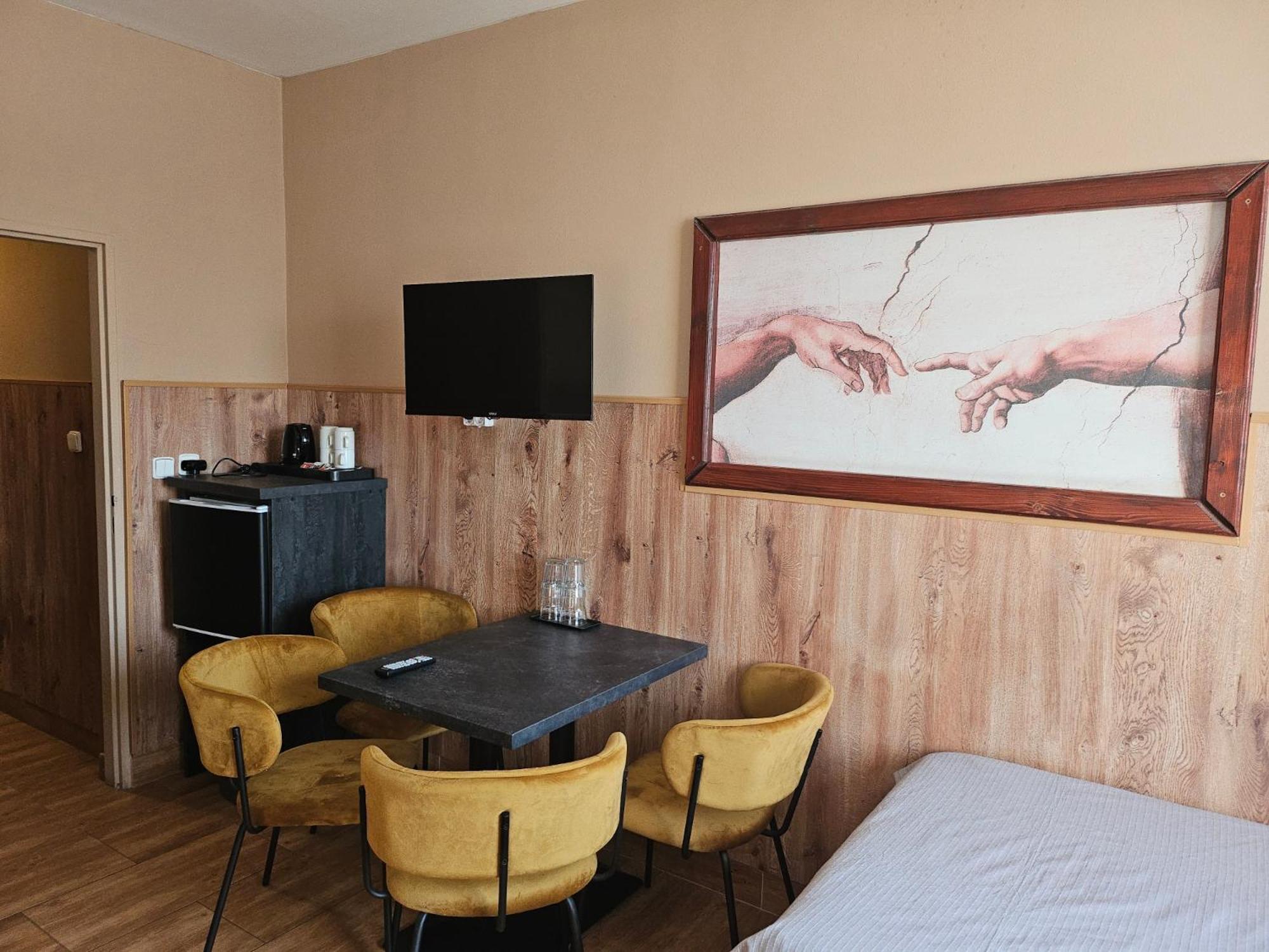 Hotel Taurus Ostrawa Zewnętrze zdjęcie